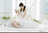 浴缸美女,探寻时尚与舒适的完美融合